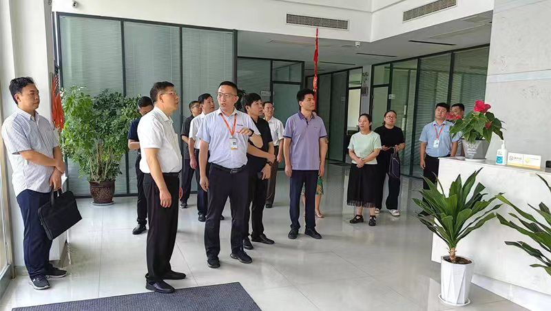 鶴壁市政協(xié)副主席宋忠民一行蒞臨艾格多集團(tuán)河南岐伯基地開(kāi)展專(zhuān)題調(diào)研